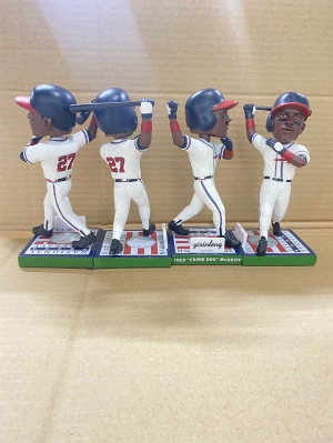 Supplier of Atlanta Braves Statue Ornaments - Custom Designs and Brands